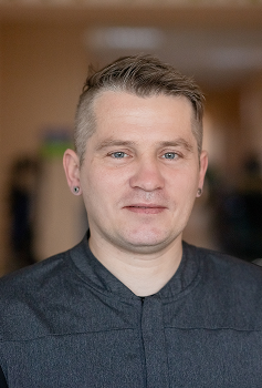 Максим Лішенко керівник філії соціальної роботи з бездомними особами